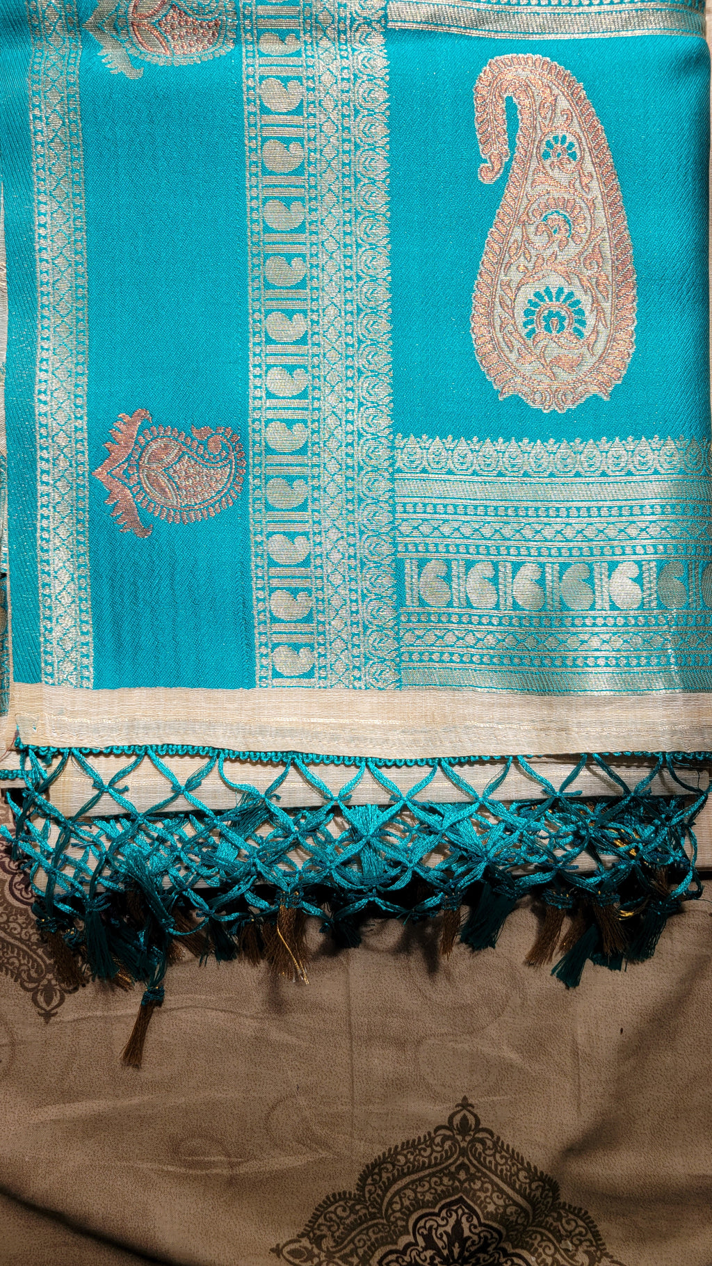 Turquoise Blue Linen Silk Kathpadar Saree with Paisley Zari Motifs