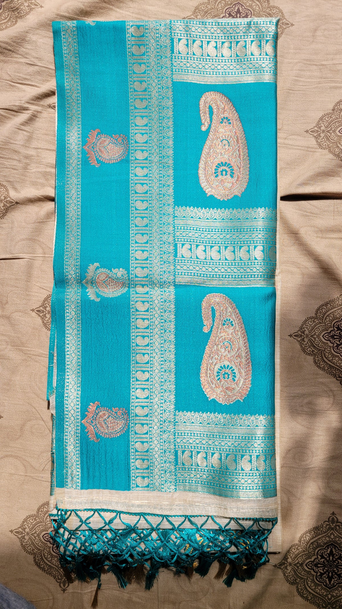 Turquoise Blue Linen Silk Kathpadar Saree with Paisley Zari Motifs