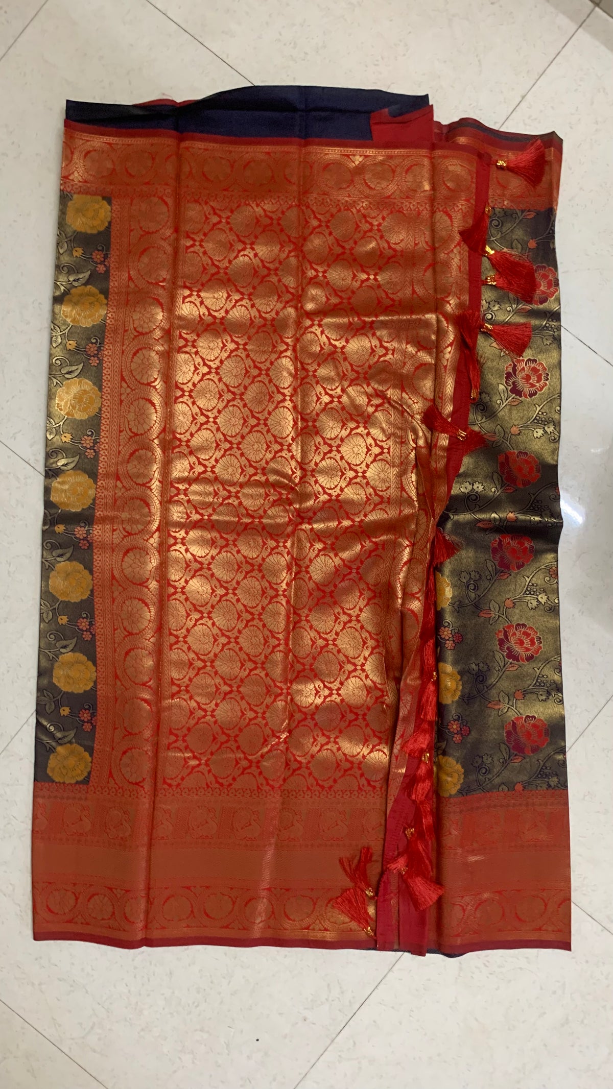 Red & Olive Green Floral Woven Kathpadar Silk Saree with Antique Gold Border