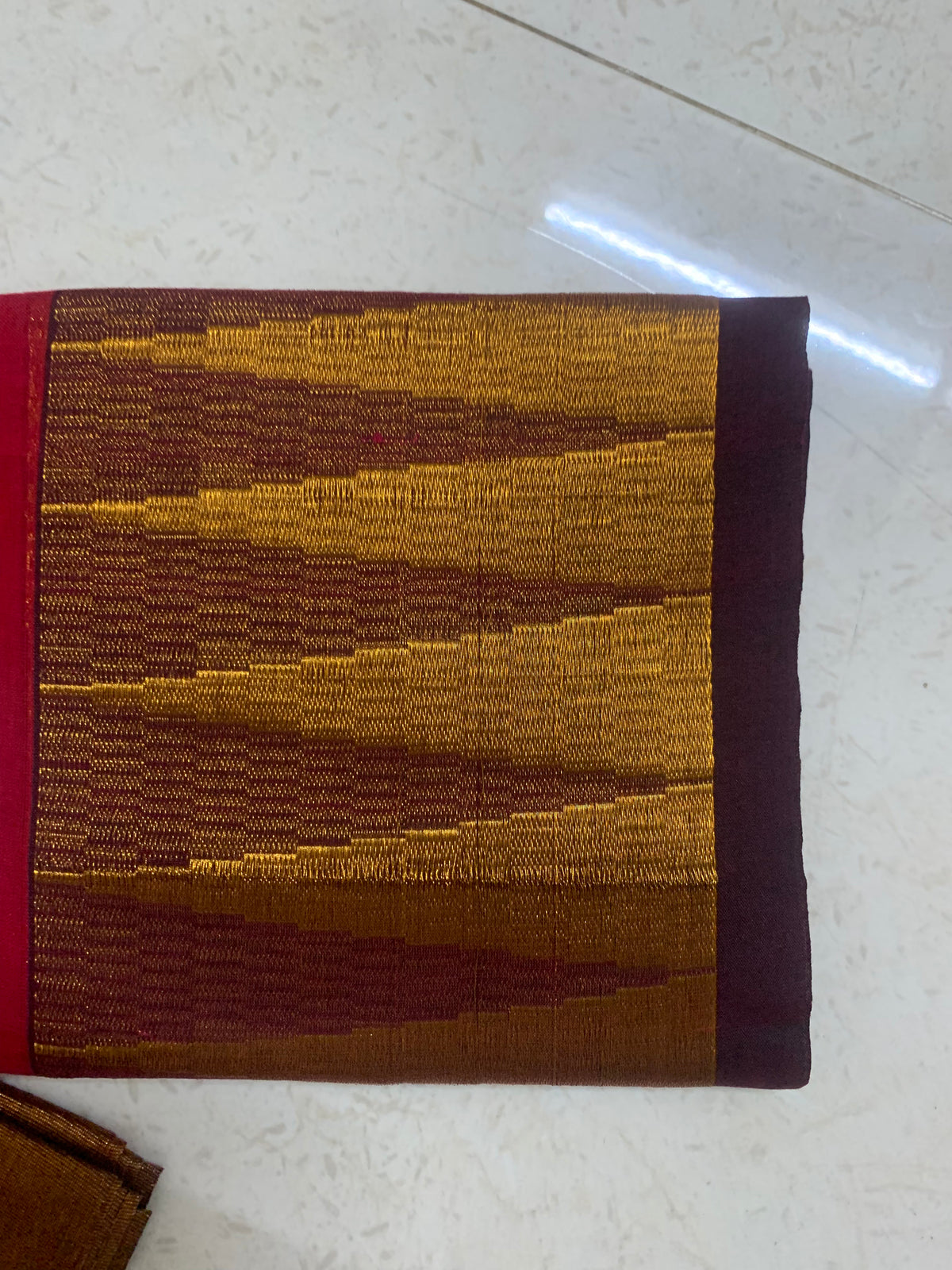 Red Irikal Saree with Antique Gold Zari Border & Geometric Woven Pallu