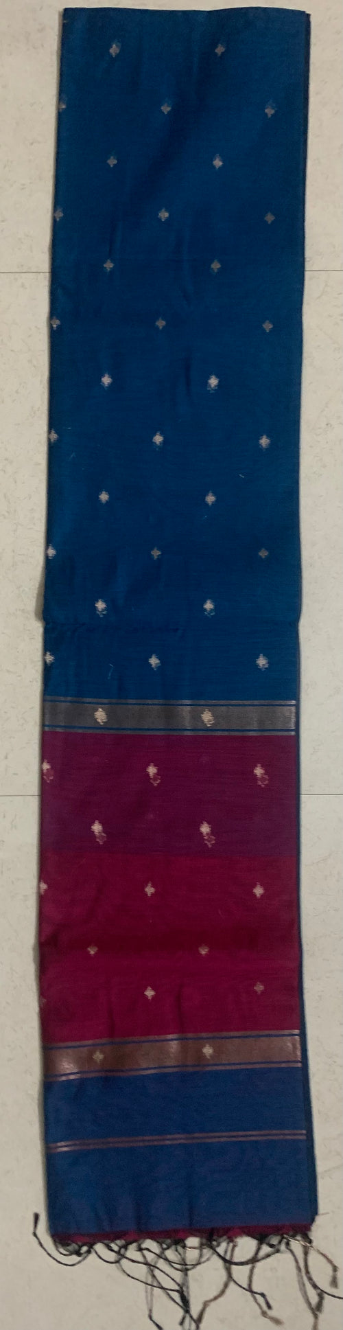 Blue & Magenta Maheshwari Saree with Silver Zari Border & Woven Butti Motifs
